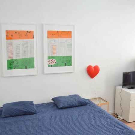 Awesome Studio In Marolles Lejlighed Bruxelles Eksteriør billede